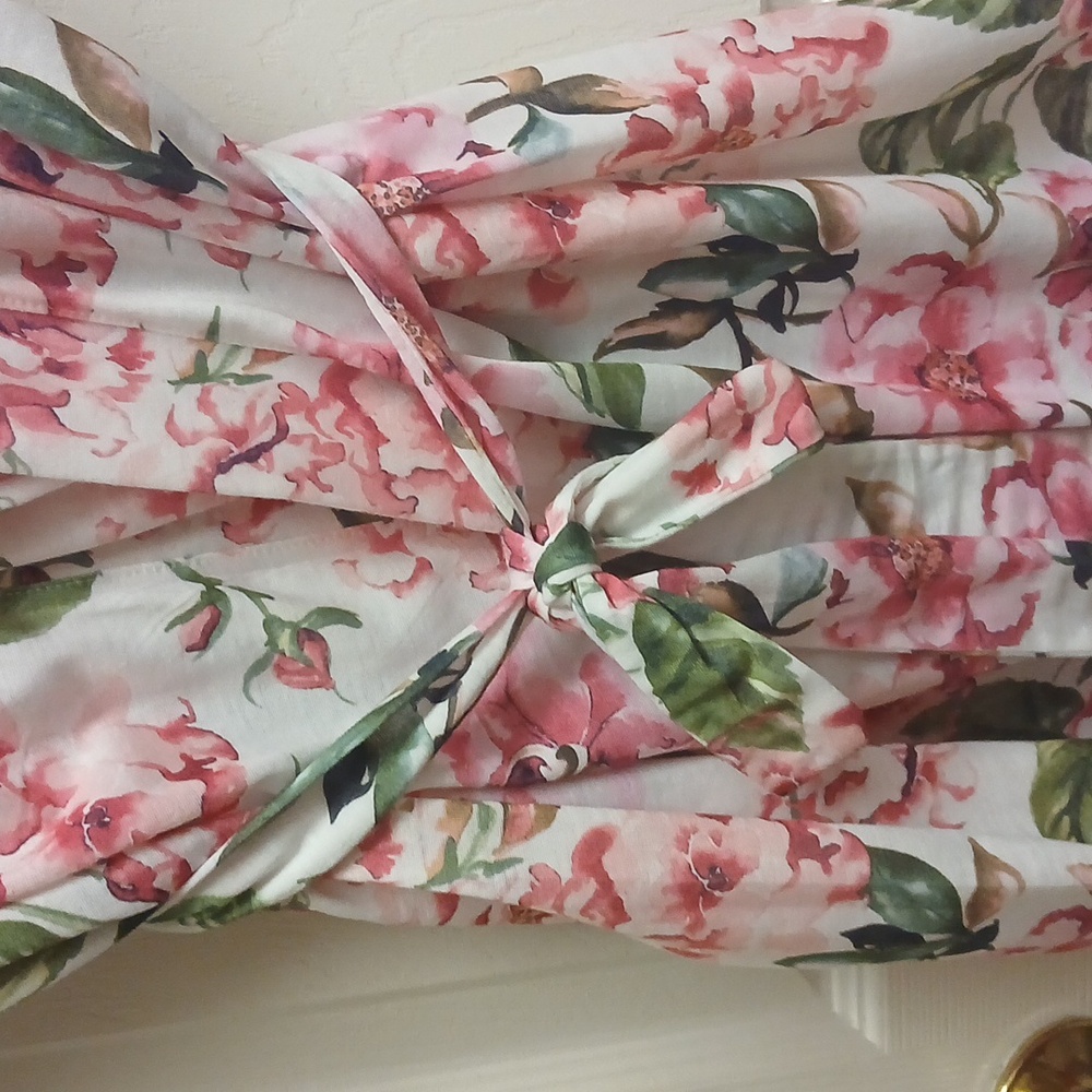 SHOW ME YOUR MUMU Floral Kimono Robe - Pink, Green, And White Size O/S - Picture 4 of 10